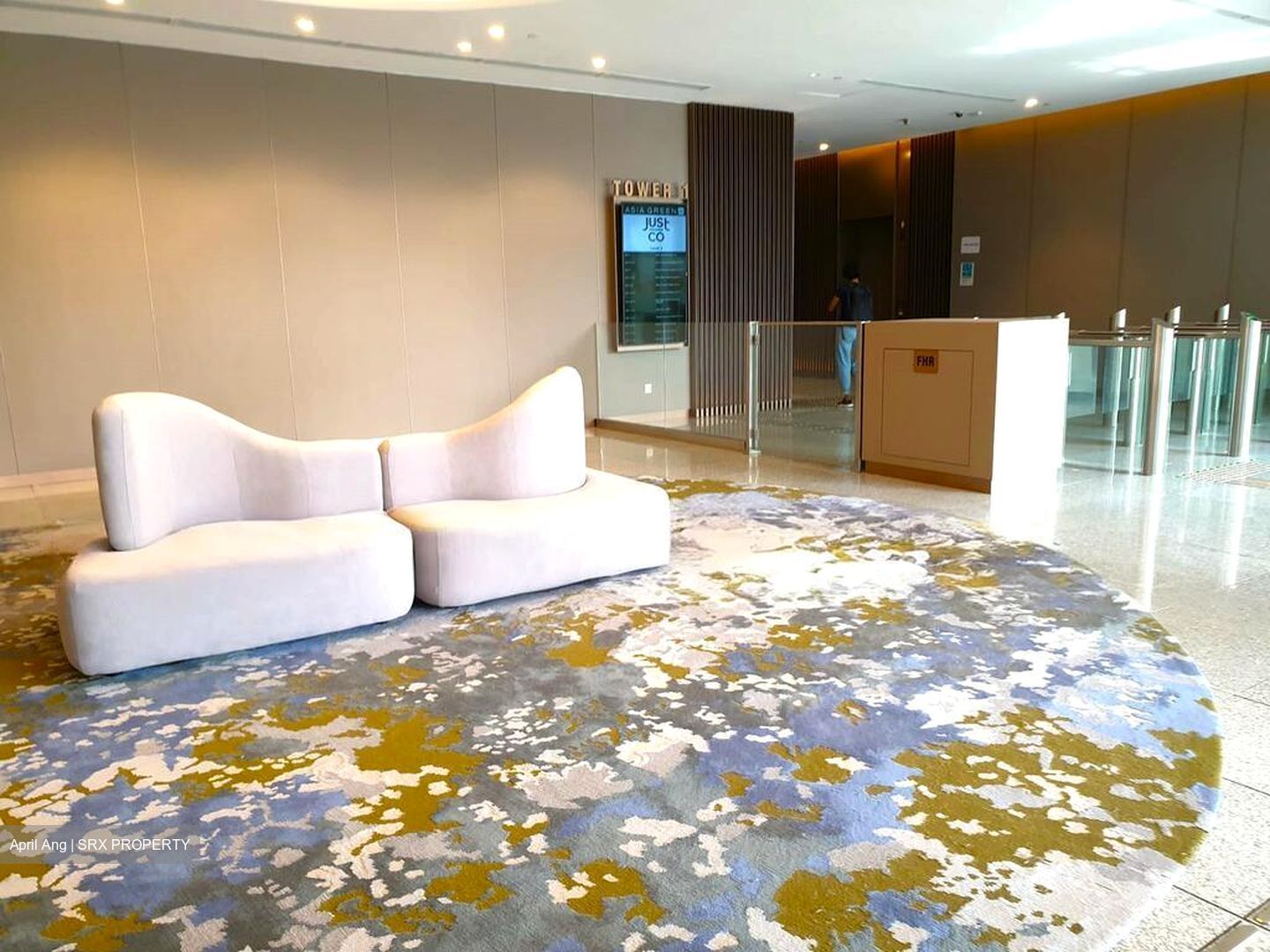 Tampines Grande (D18), Office #522761871